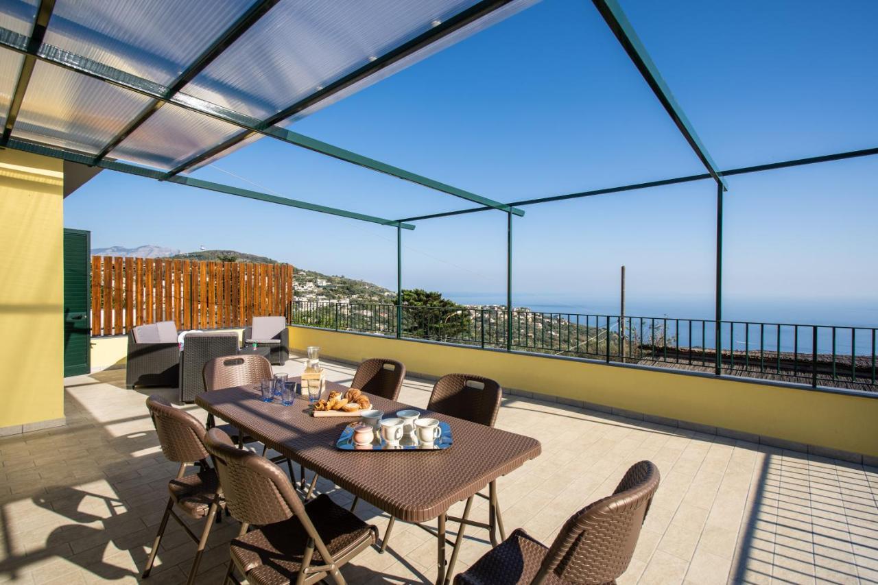 Magdalene'S House - Sea View Terrace Apartment มัสซาลูเบรนเซ ภายนอก รูปภาพ